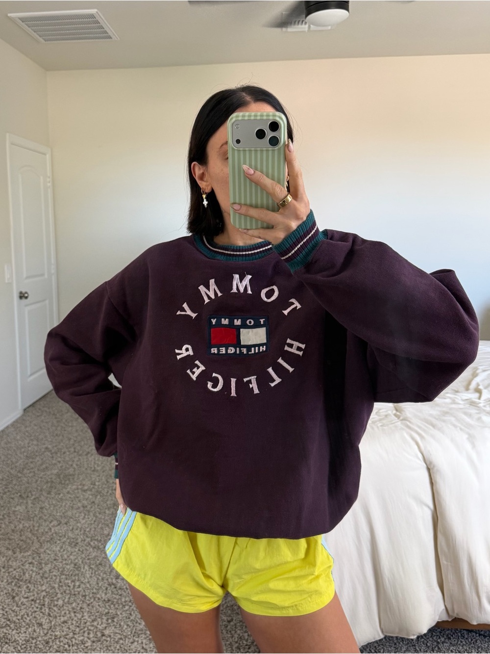 Vintage Tommy Hilfiger crew neck